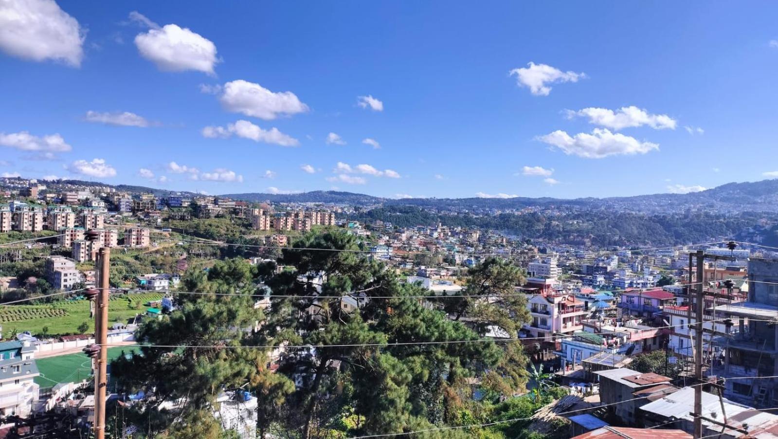 Aroma Inn Shillong Esterno foto
