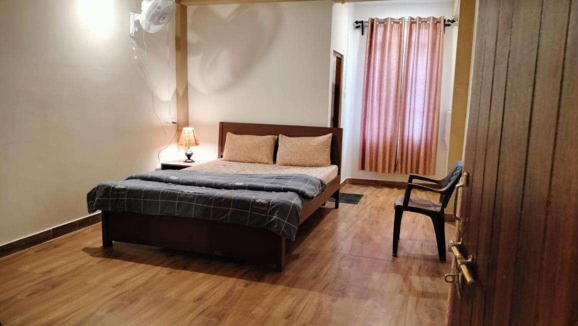 Aroma Inn Shillong Esterno foto