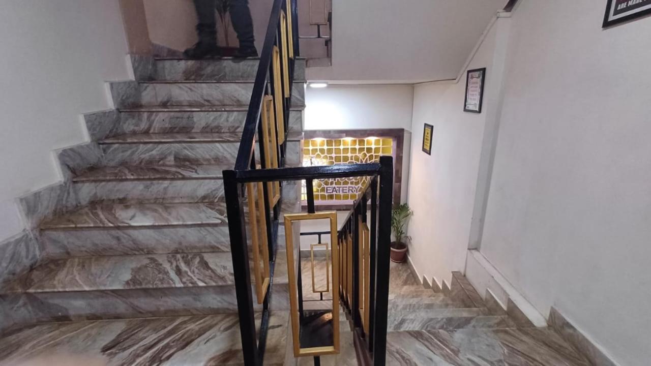 Aroma Inn Shillong Esterno foto