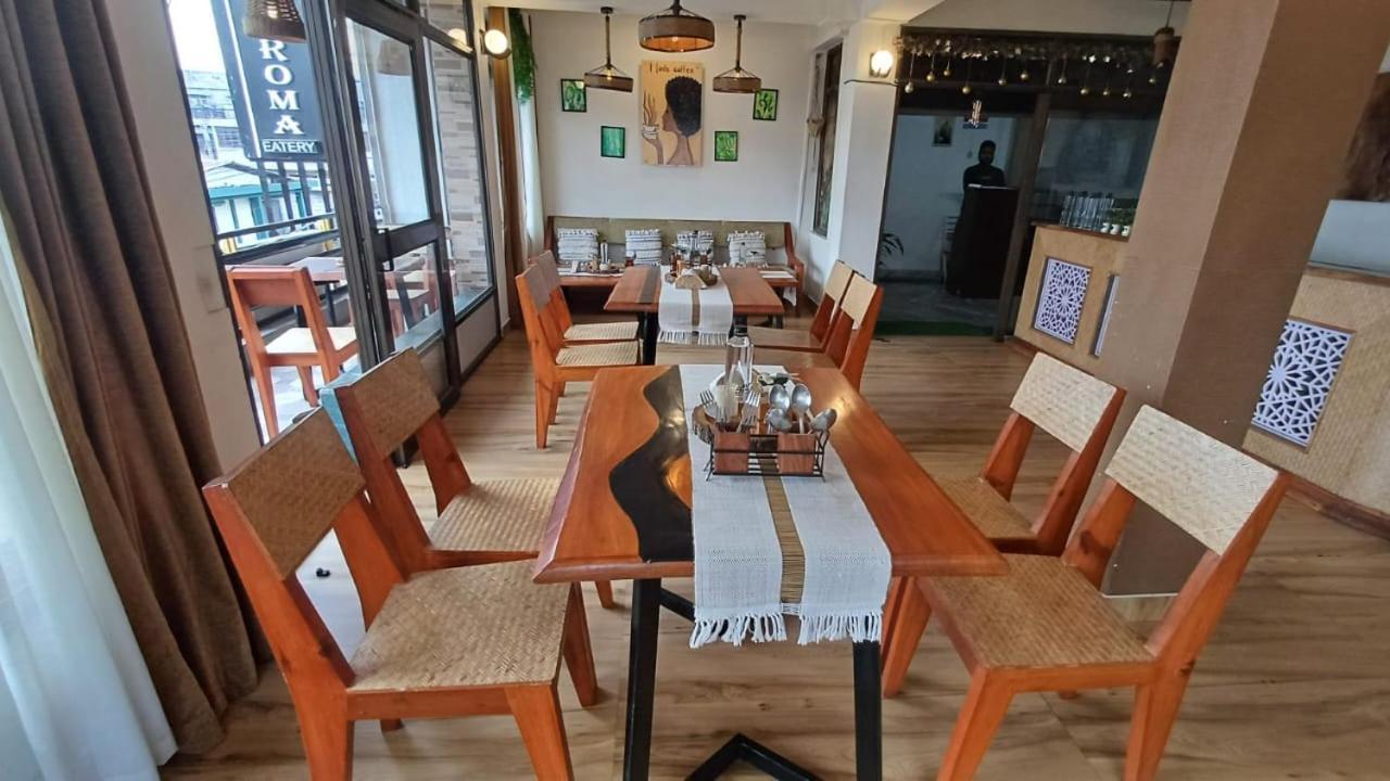 Aroma Inn Shillong Esterno foto